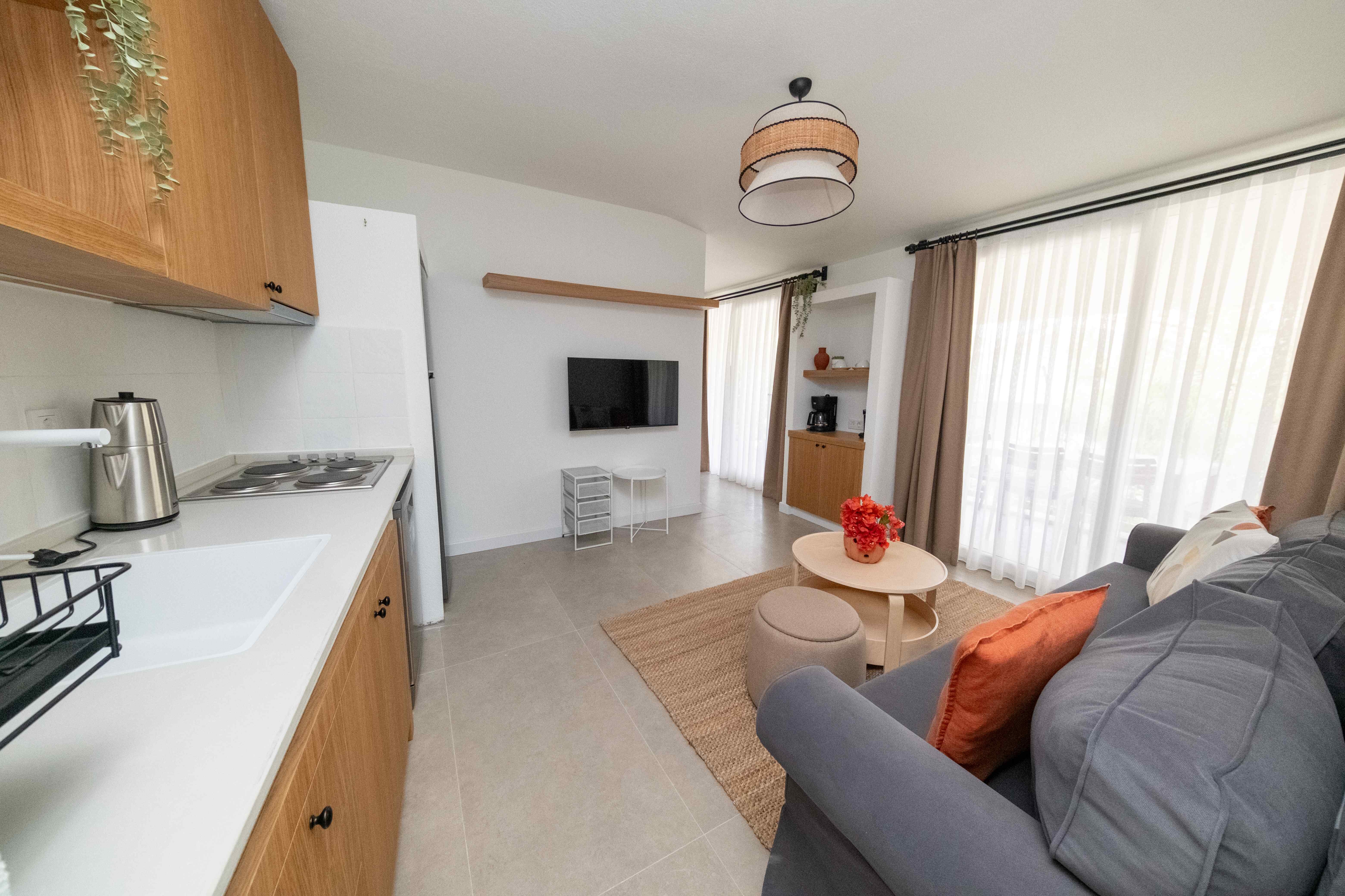 Deniz Manzaralı 2+1 Deluxe Suite
