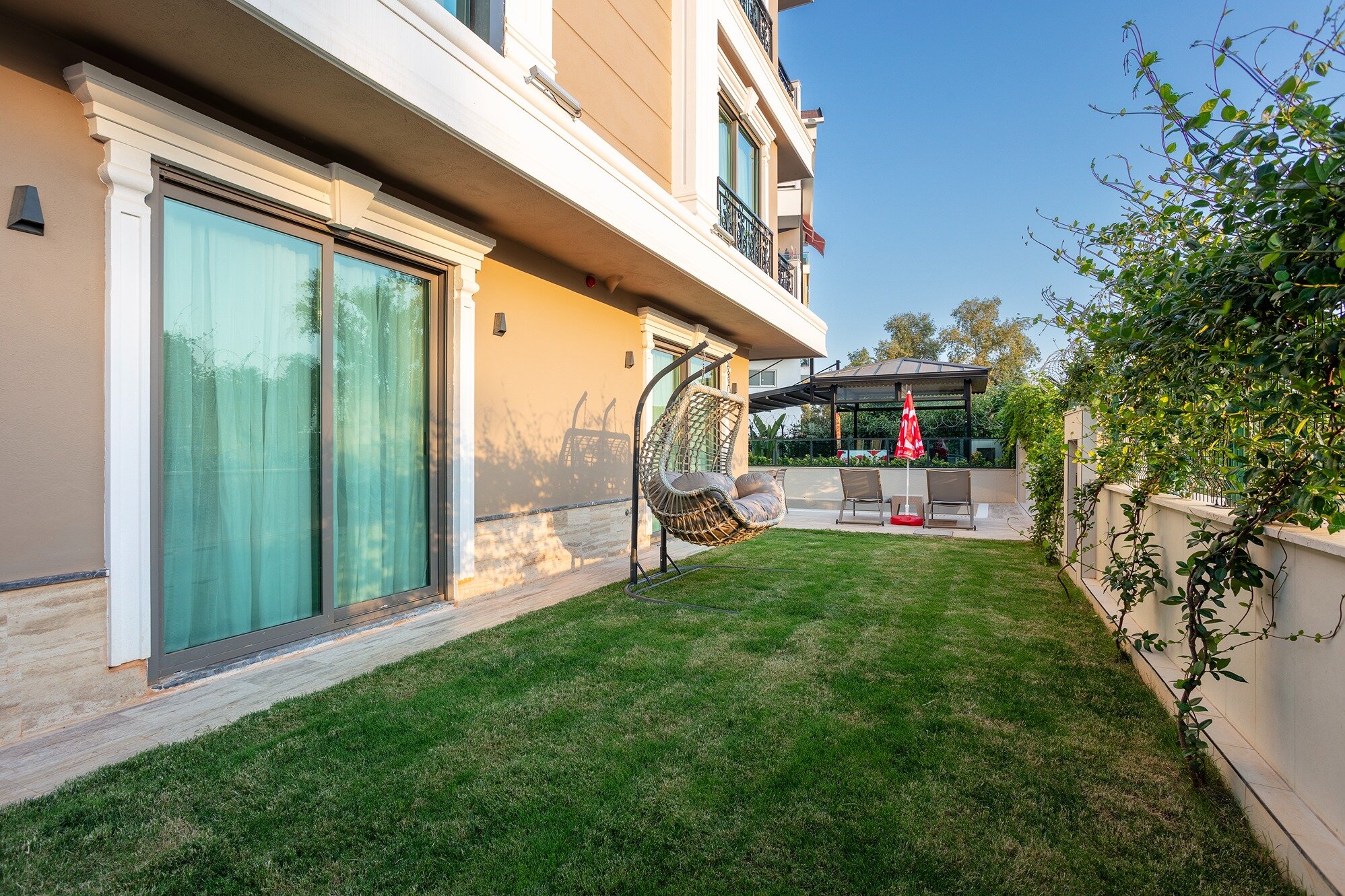 Premium Suite (Private Pool & Garden)
