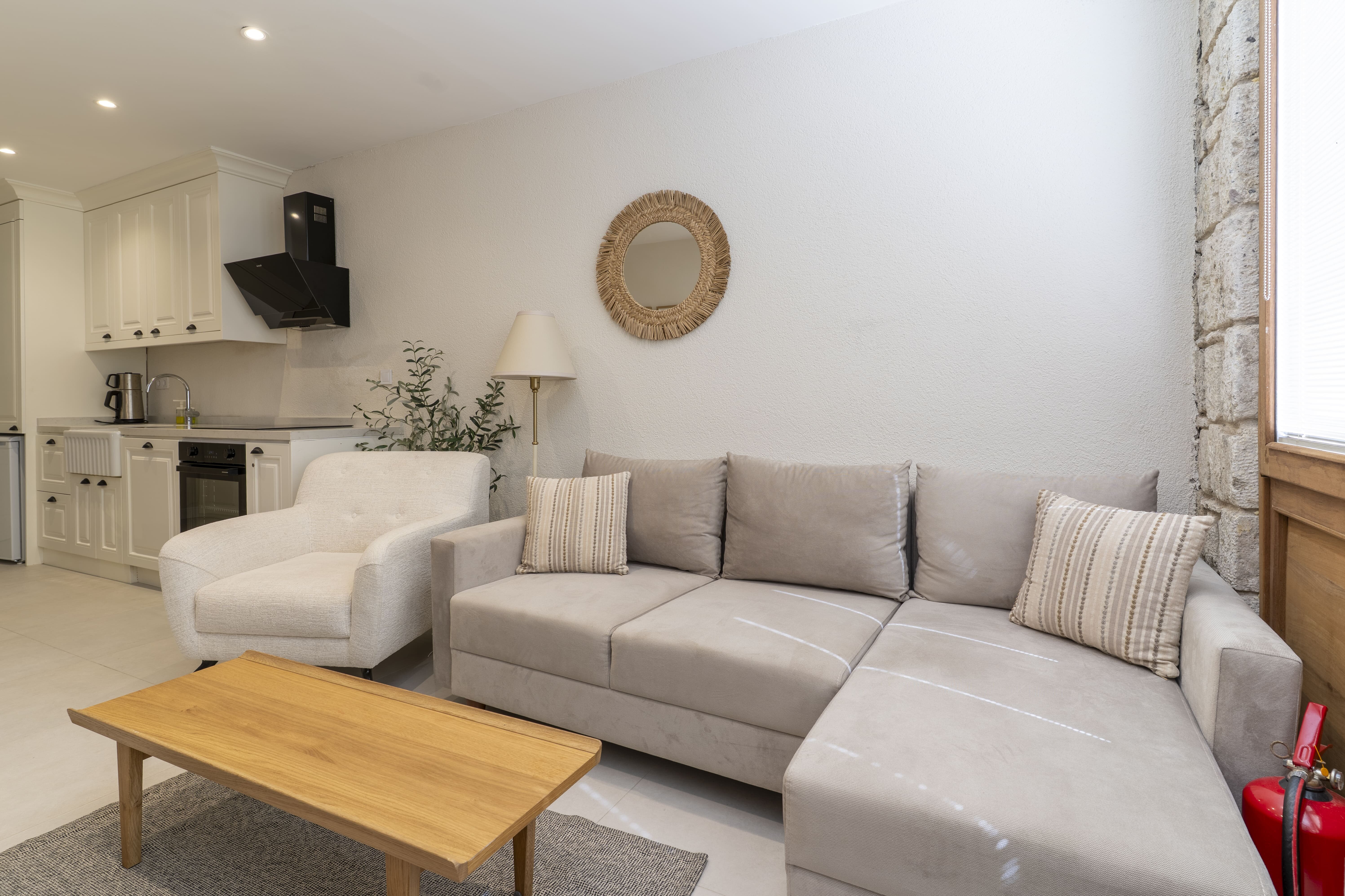 Naro Suites 1
