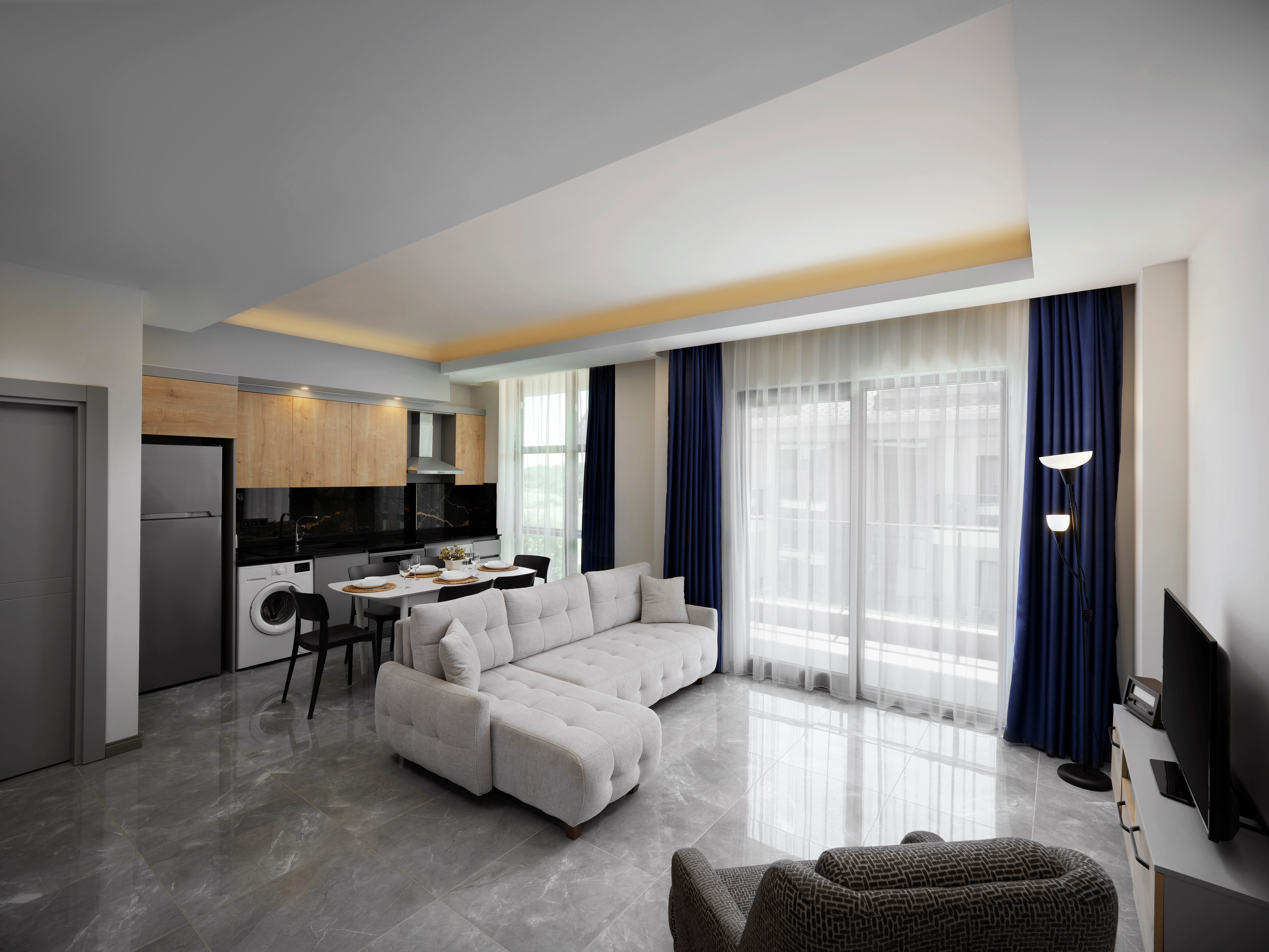 2+1 Suite