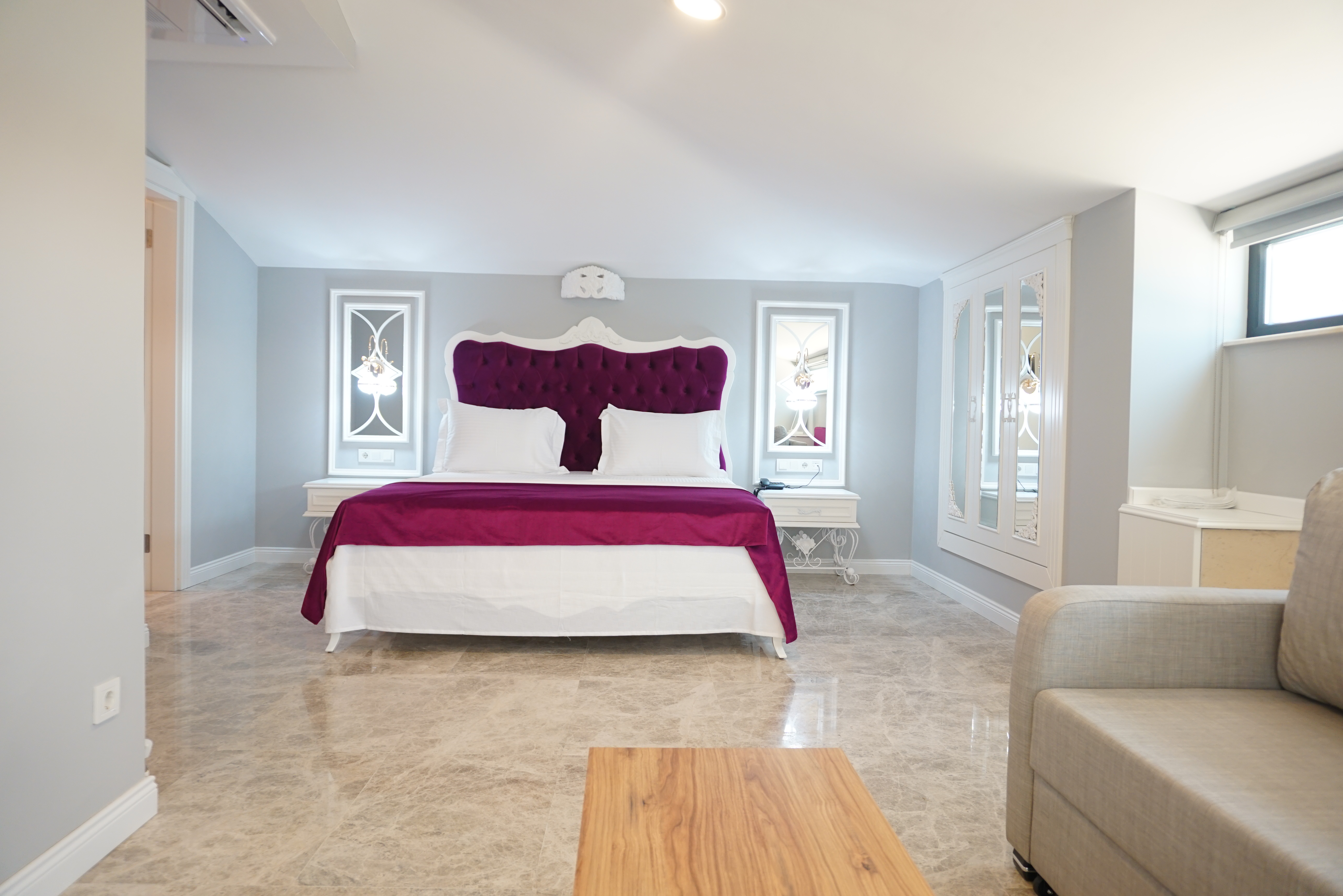 Panaromik Çatı Teras Katı Oda