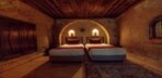 Deluxe Cave Room Görseli
