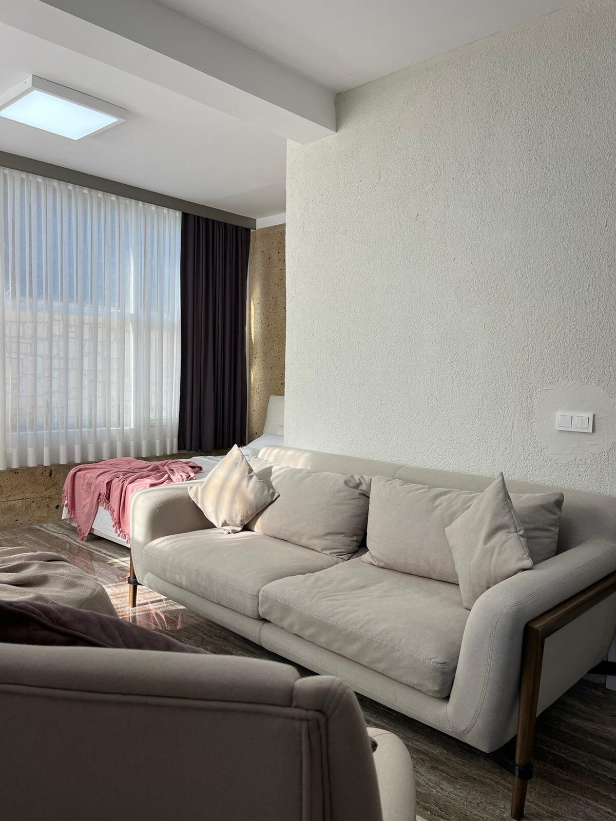 Aile Suite