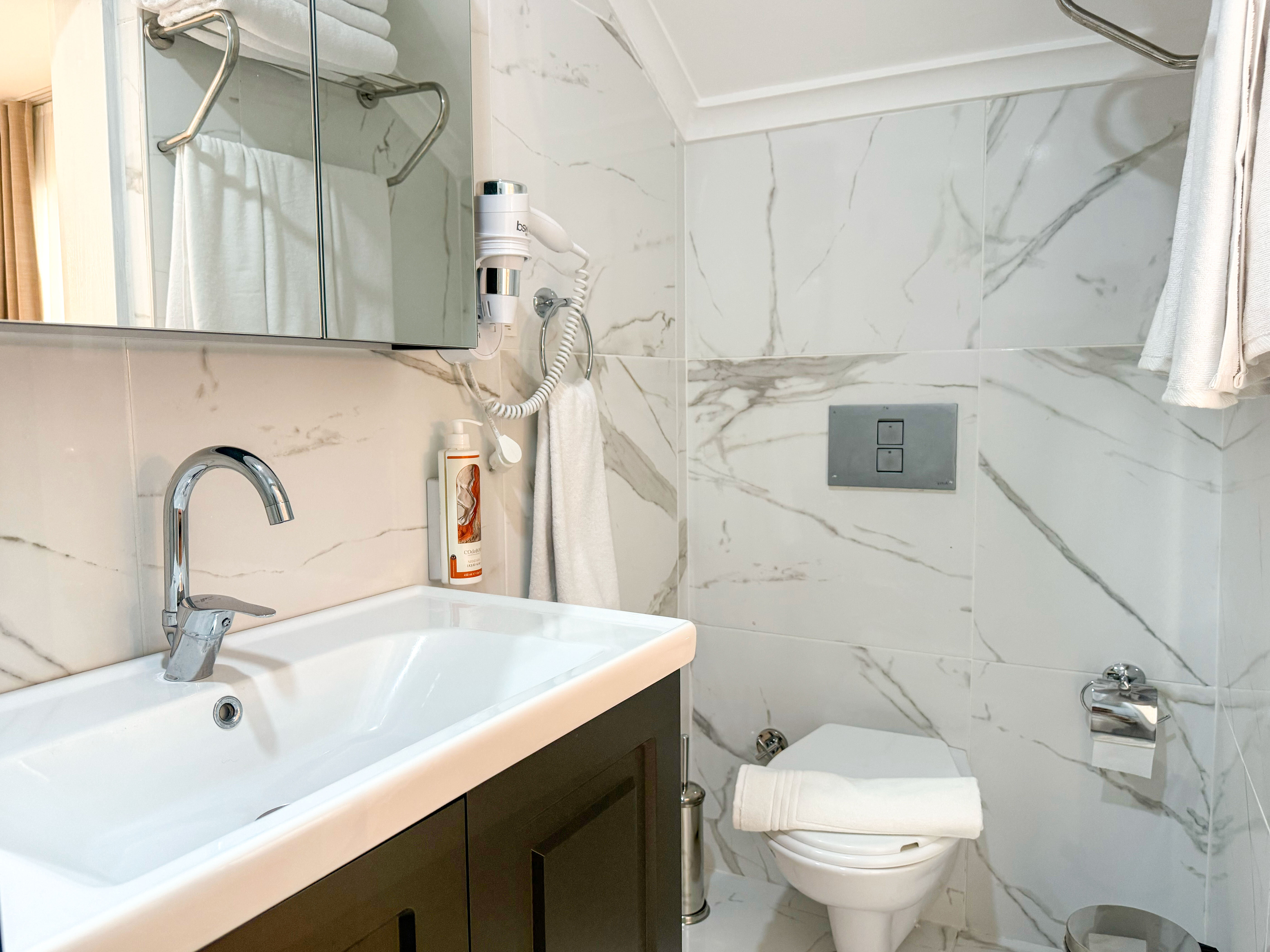 Corner Suite Oda
