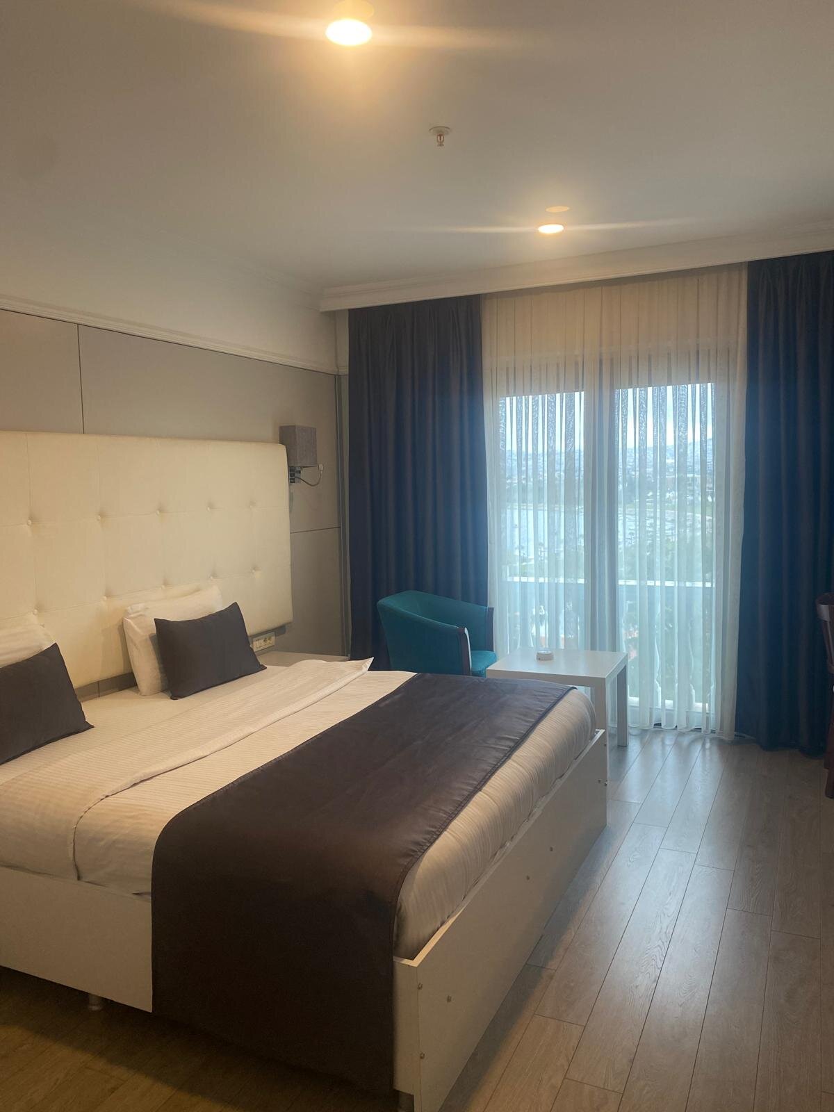 Paradise İsland Hotel · 50