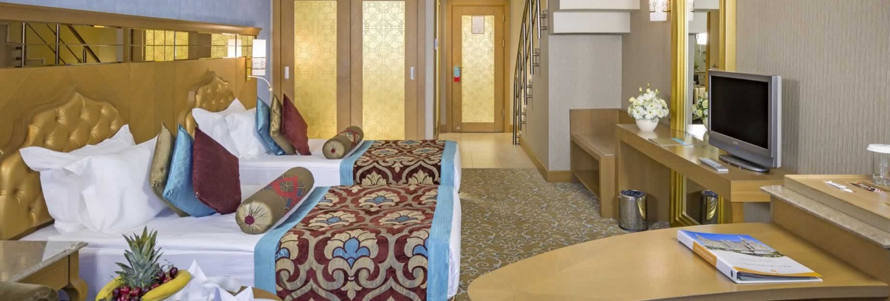 Royal Holiday Palace