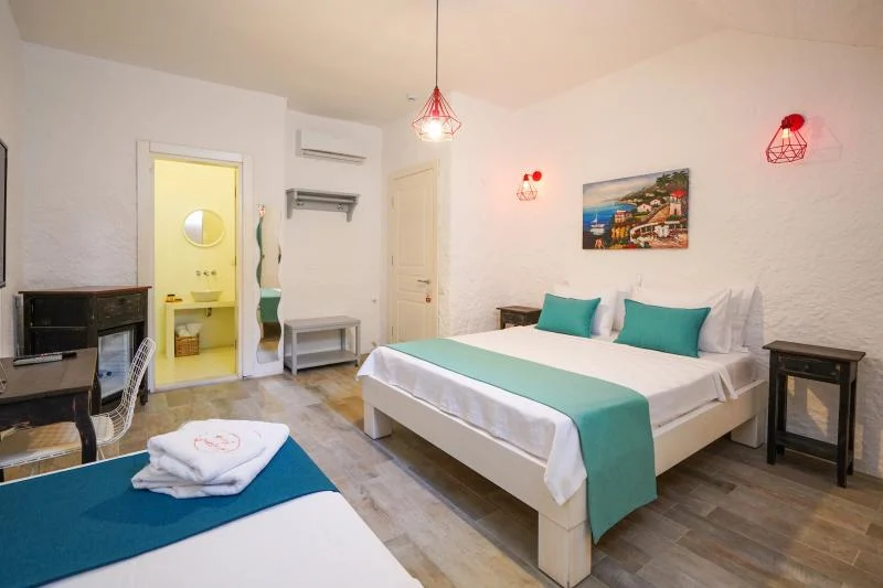 Economy Room (3 Person)