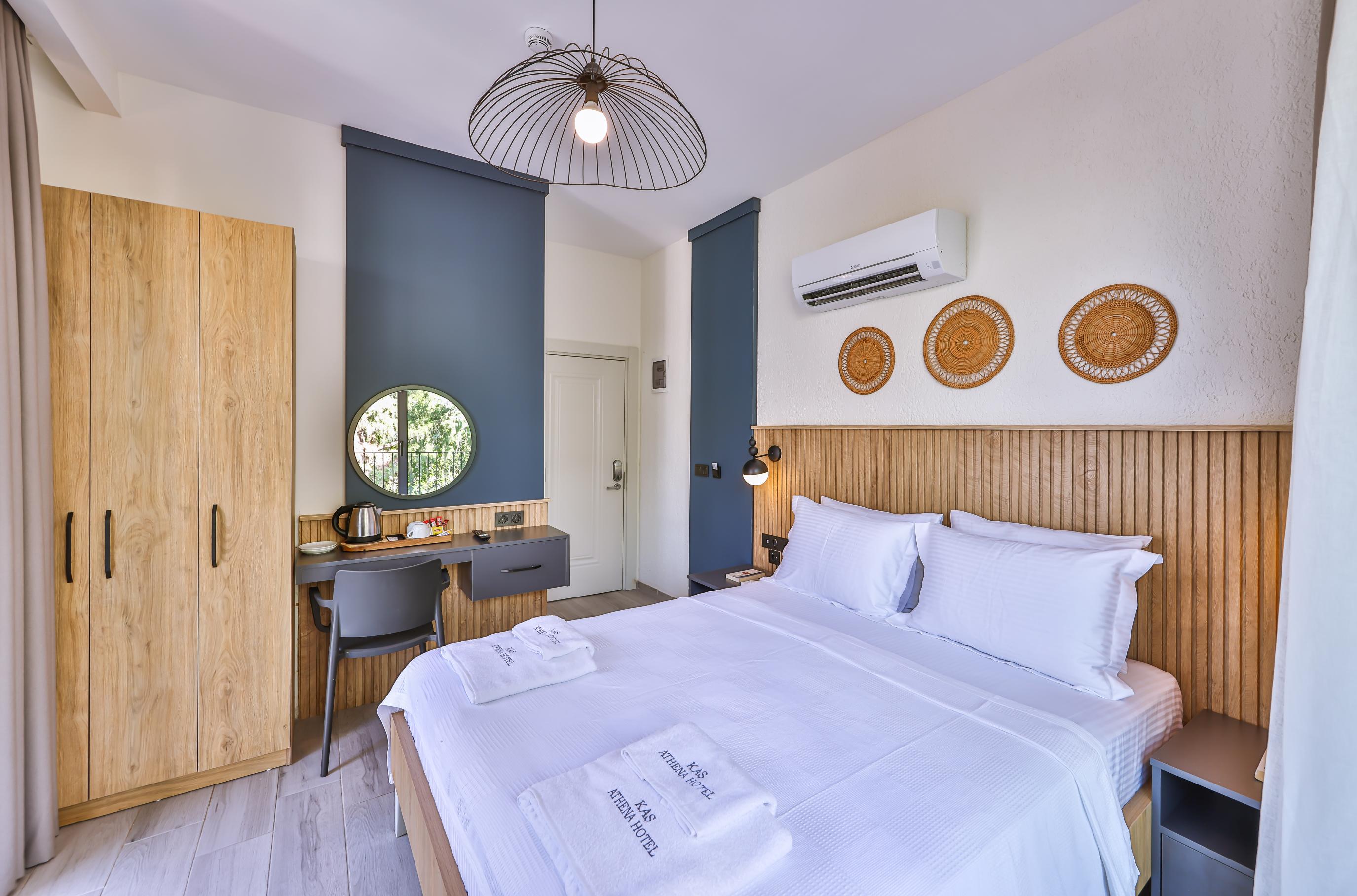 Standard Room (Balcony)