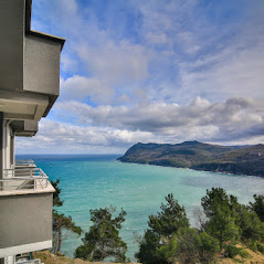 Family Room, Sea View