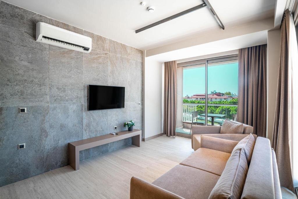 1+1 Family Suite Sea View