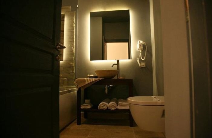 Anemos Hotel · 12