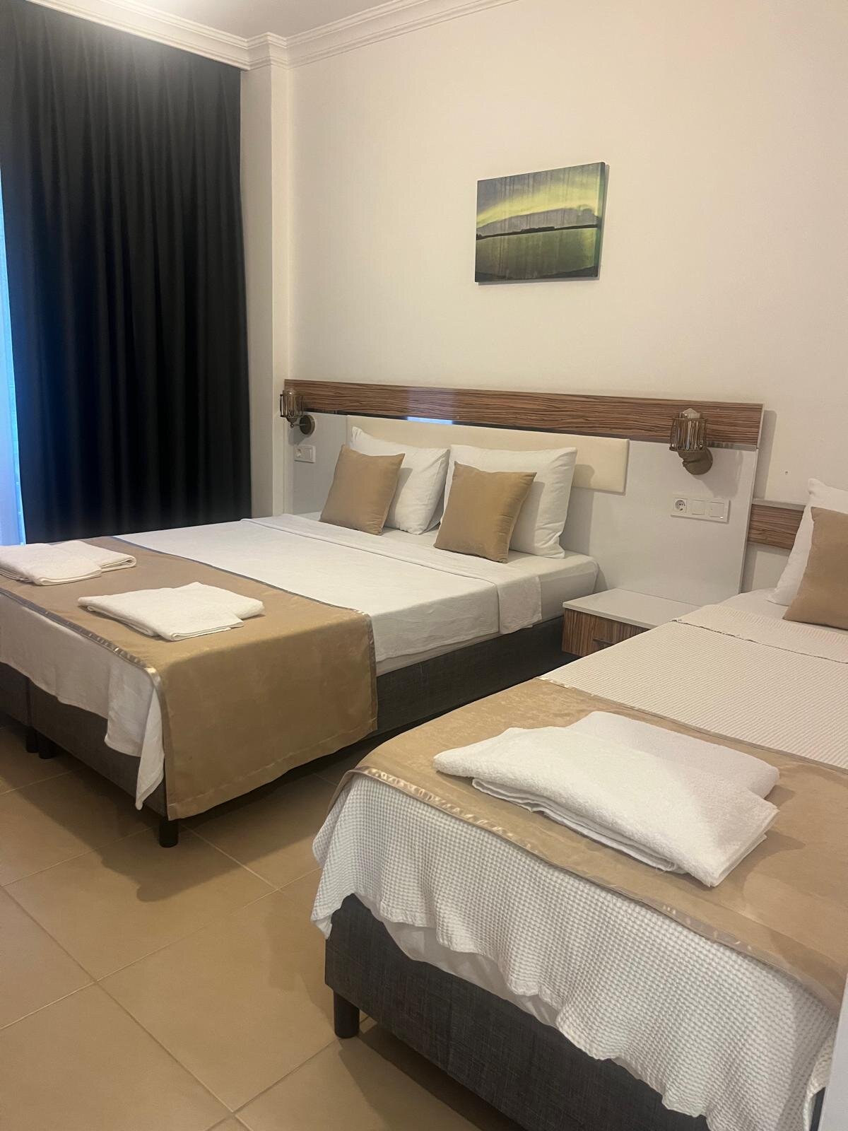 Standart Oda (3 Kişilik, Balkonlu)