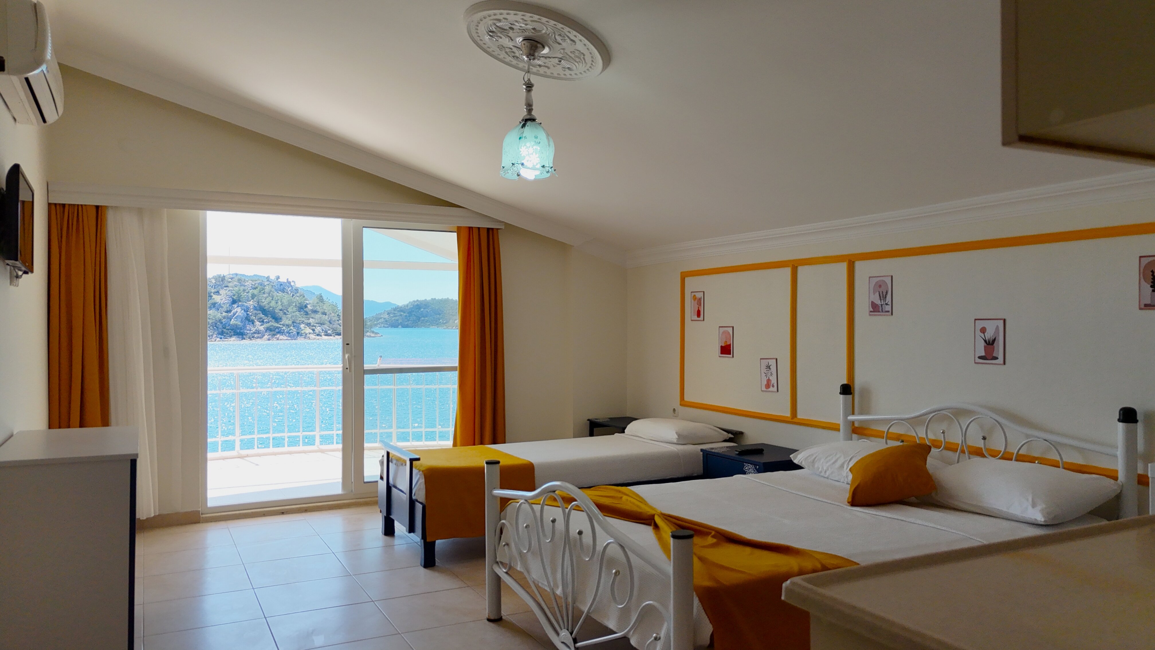 Suit Oda, Deniz Manzaralı