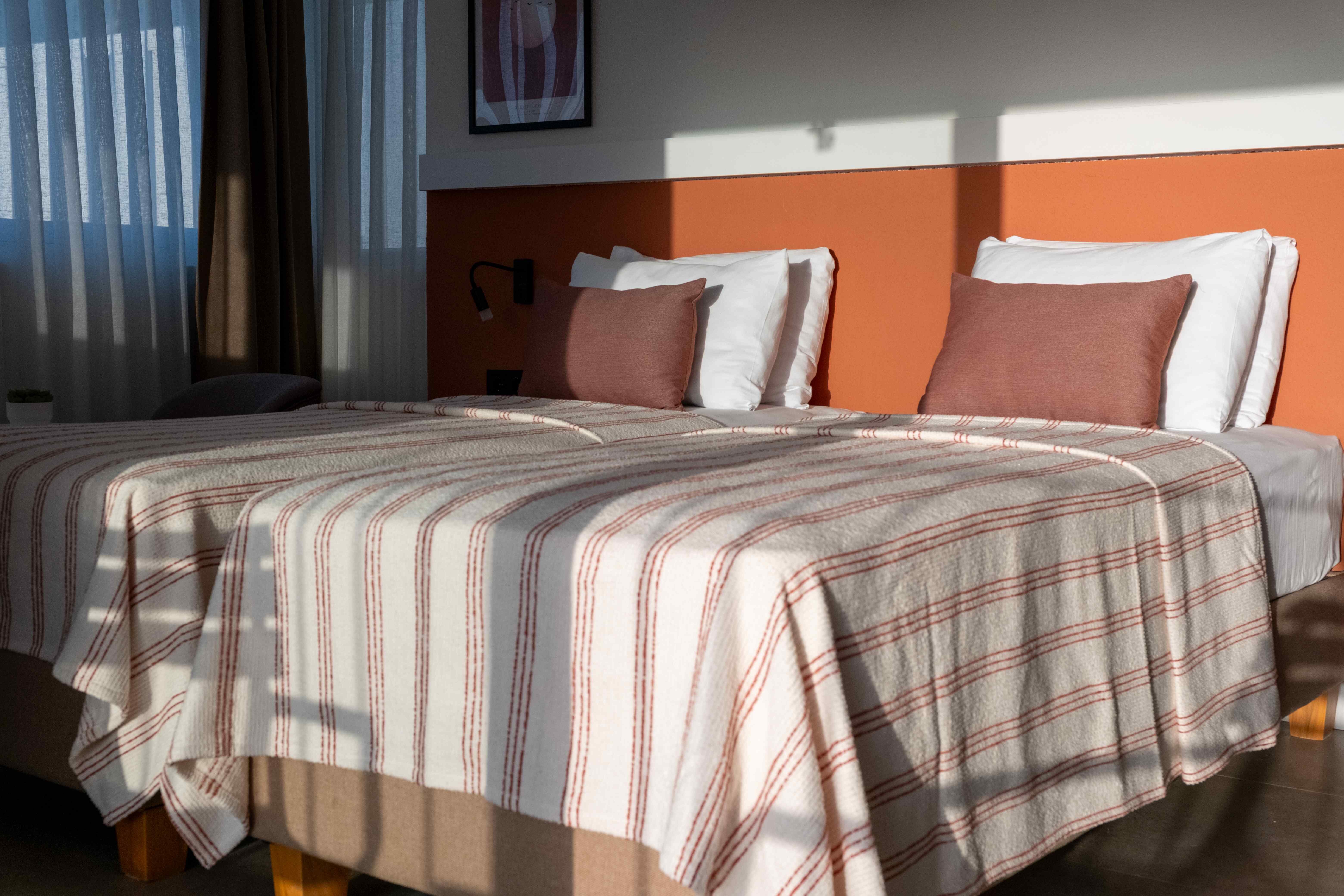 Havuz Manzaralı 2+1 Deluxe Suite