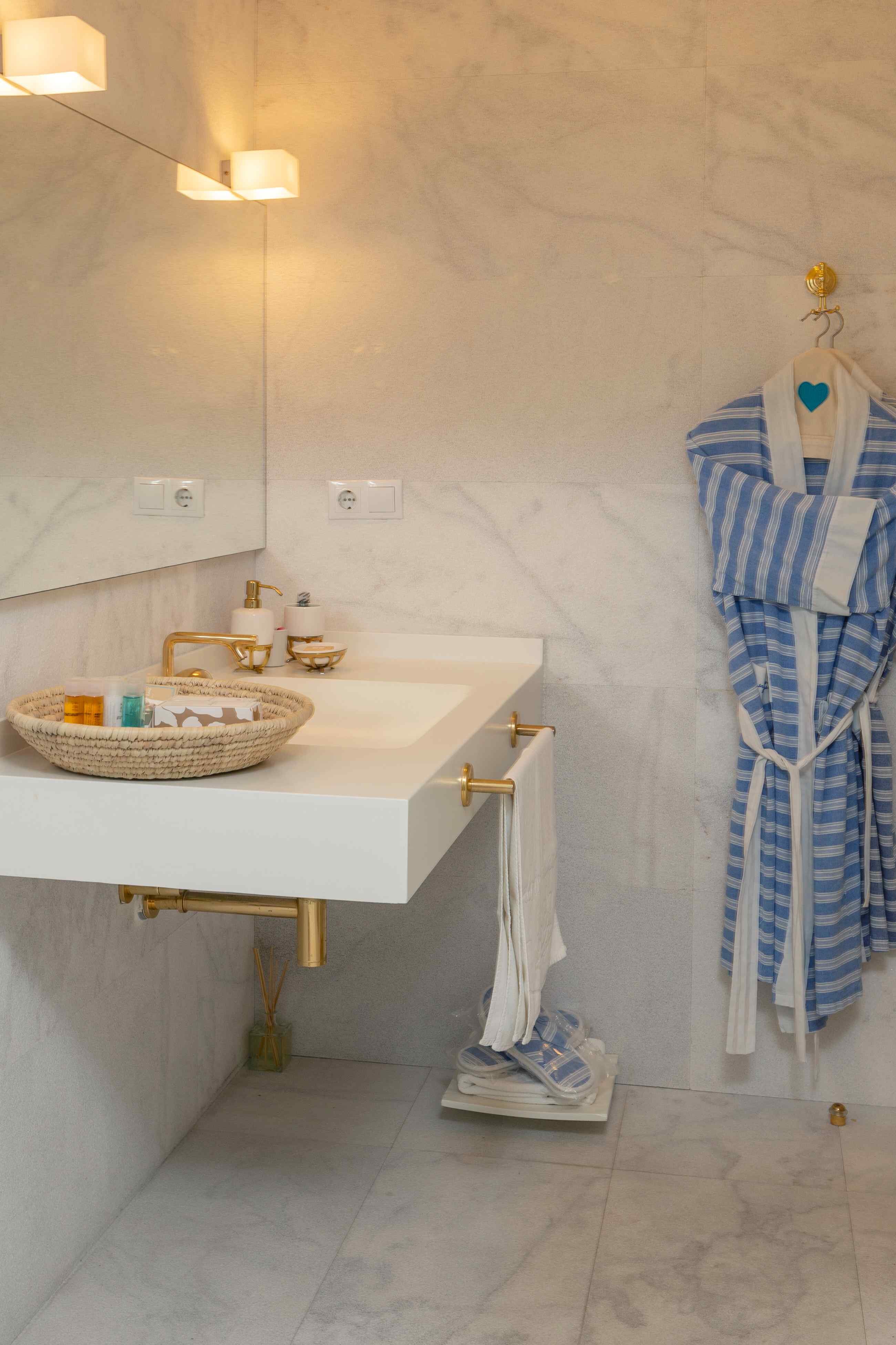 Luxury Room (Portakal)