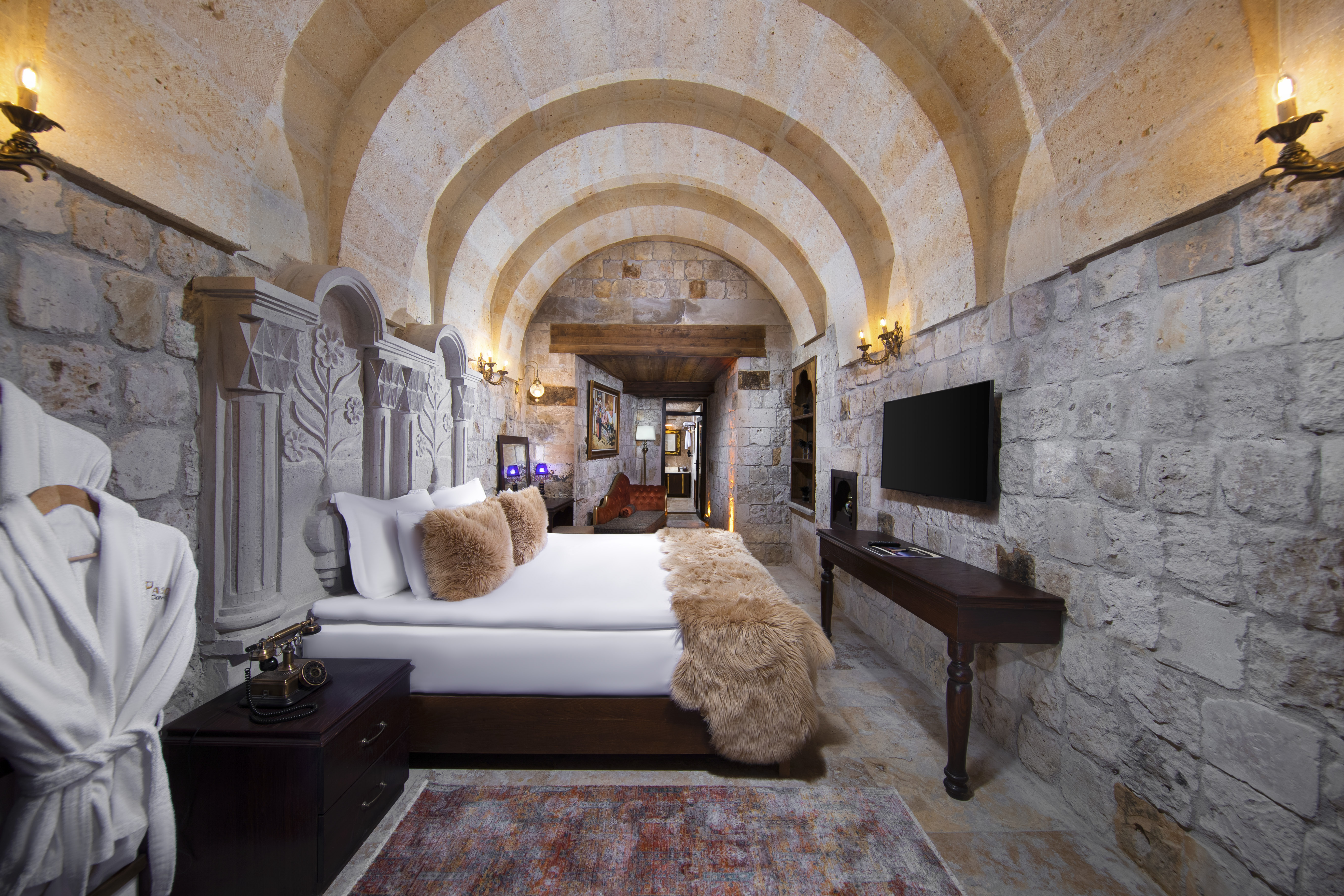 Queen Suite Room