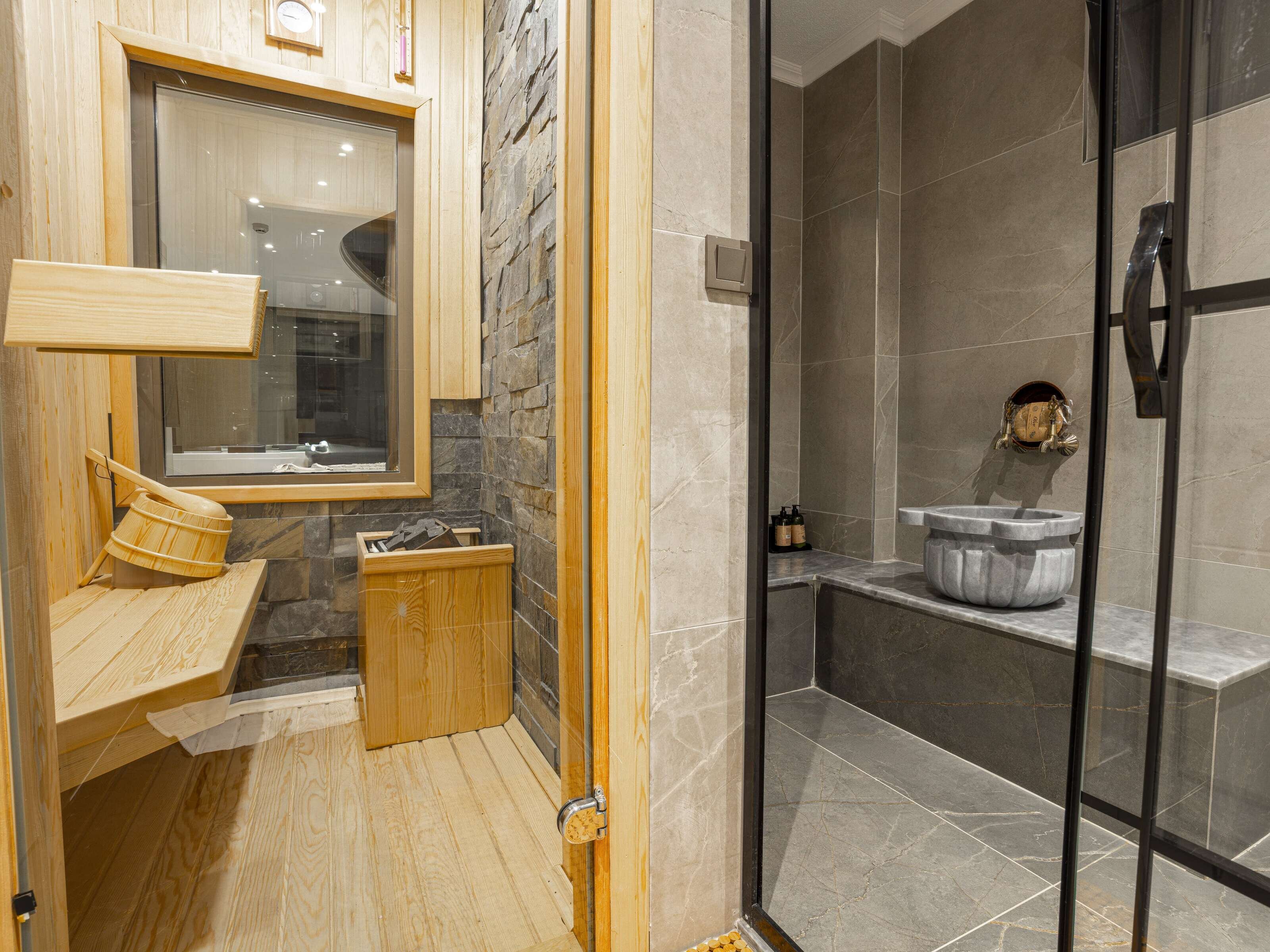 Junior Vista Suite