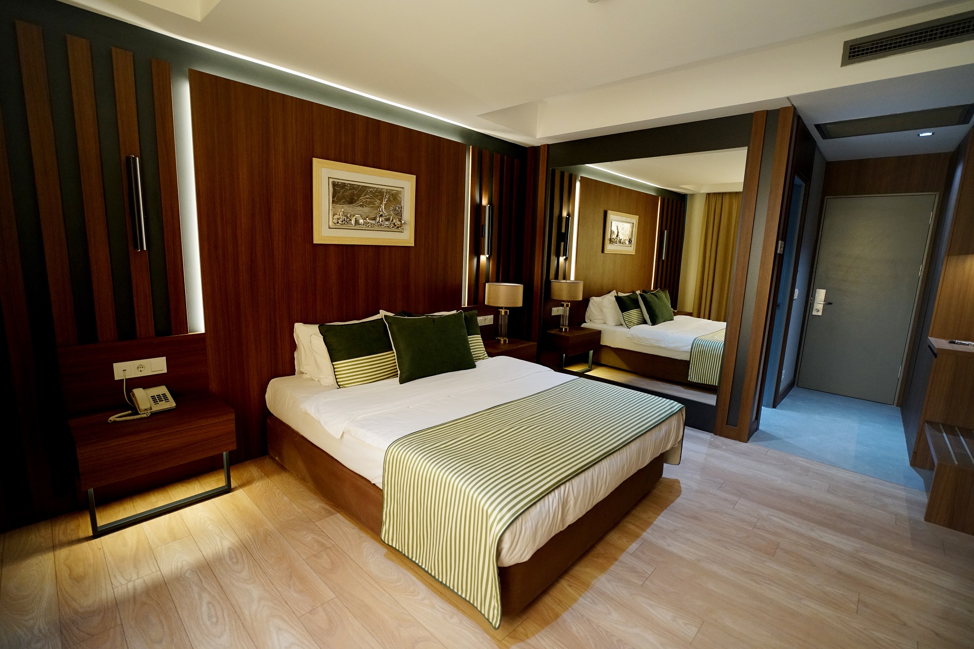 Superior Oda, Şehir Manzaralı (Balkonsuz)