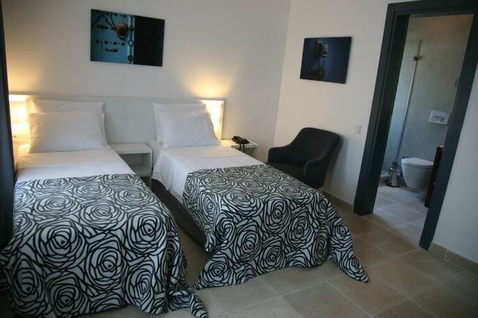 Anemos Hotel · 5