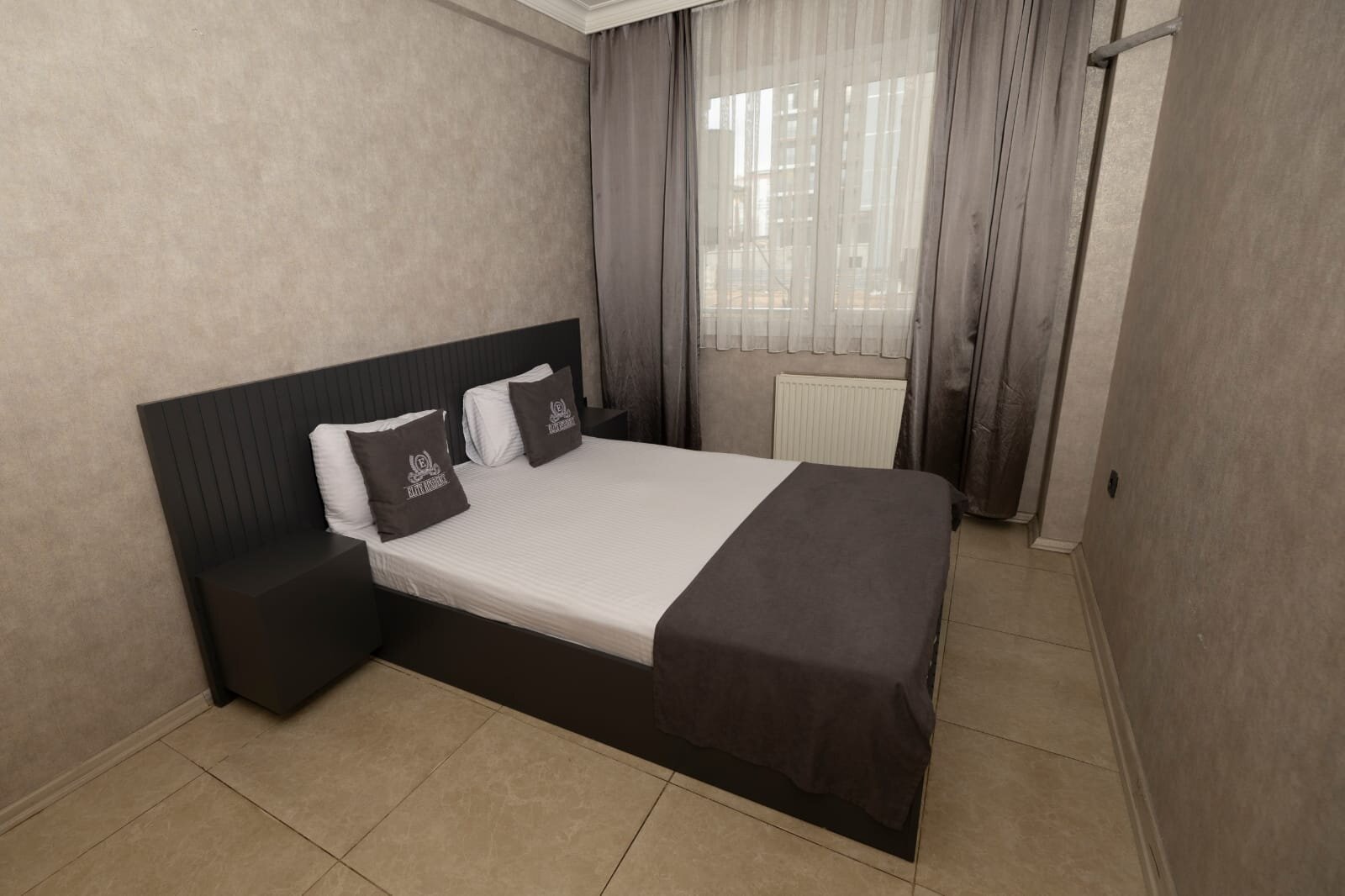 1+1 Apart Oda
