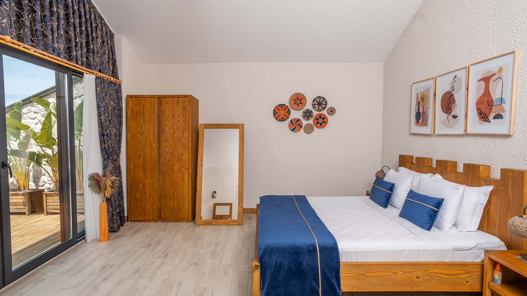 Superior Terrace Suite Room (Jacuzzi, Terrace)