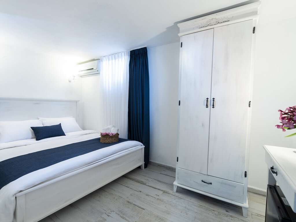 Teos Otel Bozcaada