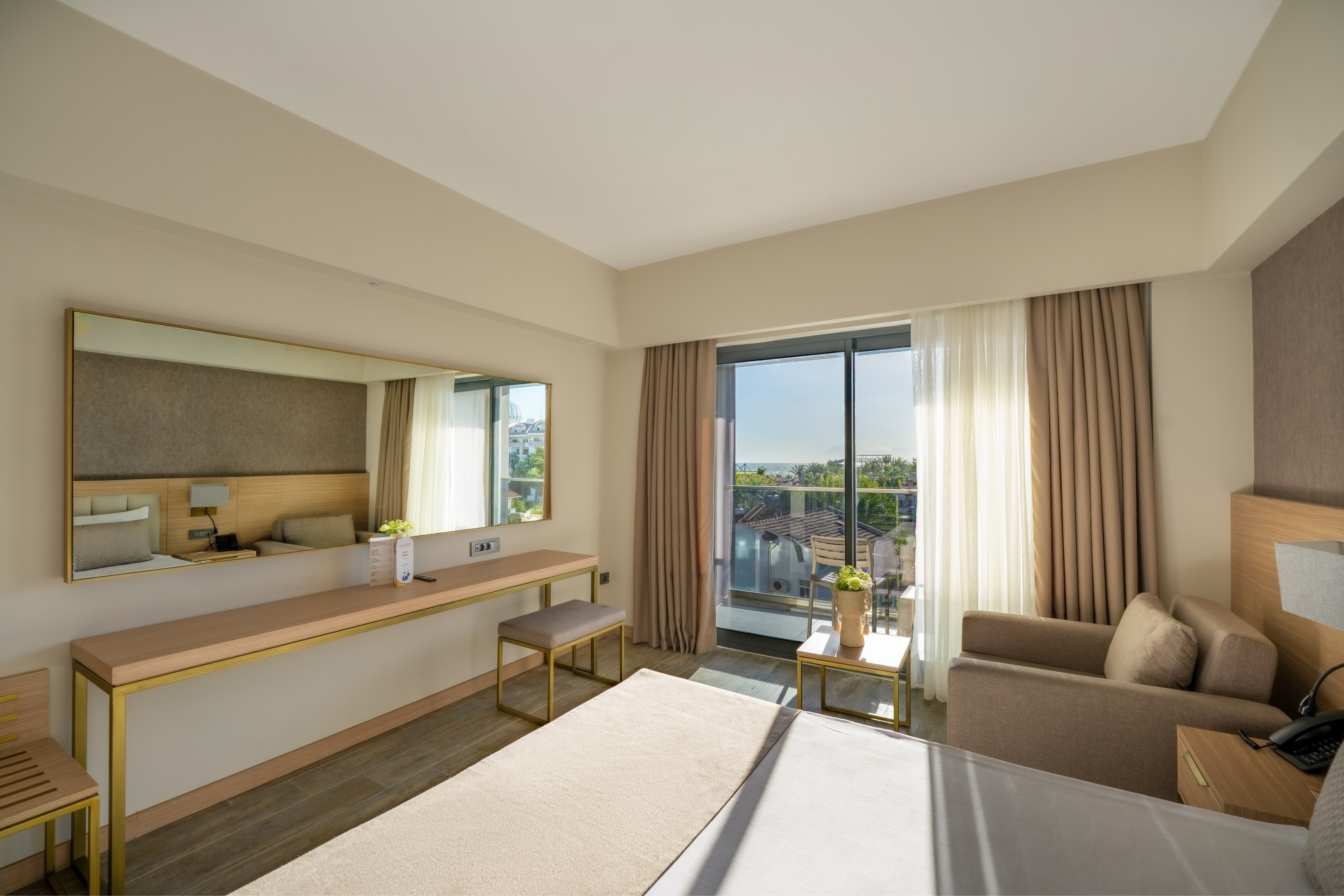 Deluxe Deniz Manzaralı Oda