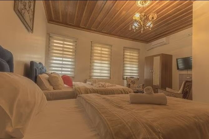 Öz Butik Otel - Myrleia Antik Kent
