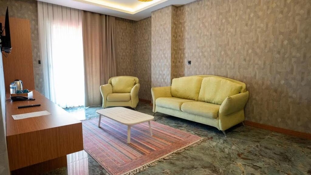 Clay Dome Hotel · 20