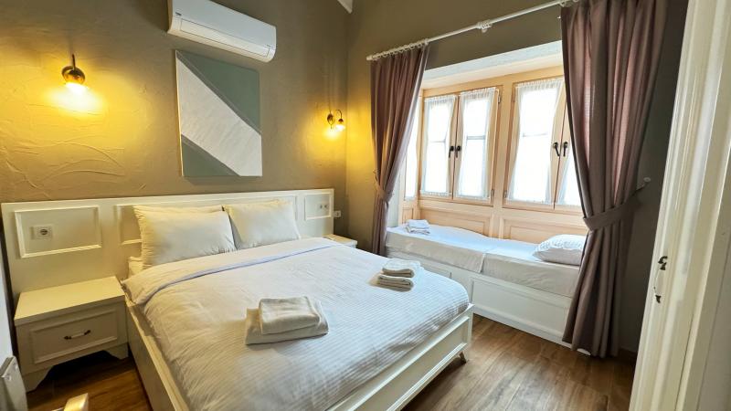 Suite Room (Balcony)