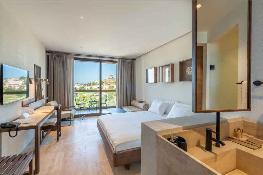 Superior Room, Partial Sea View