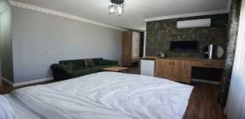 Single Room (1 Person)