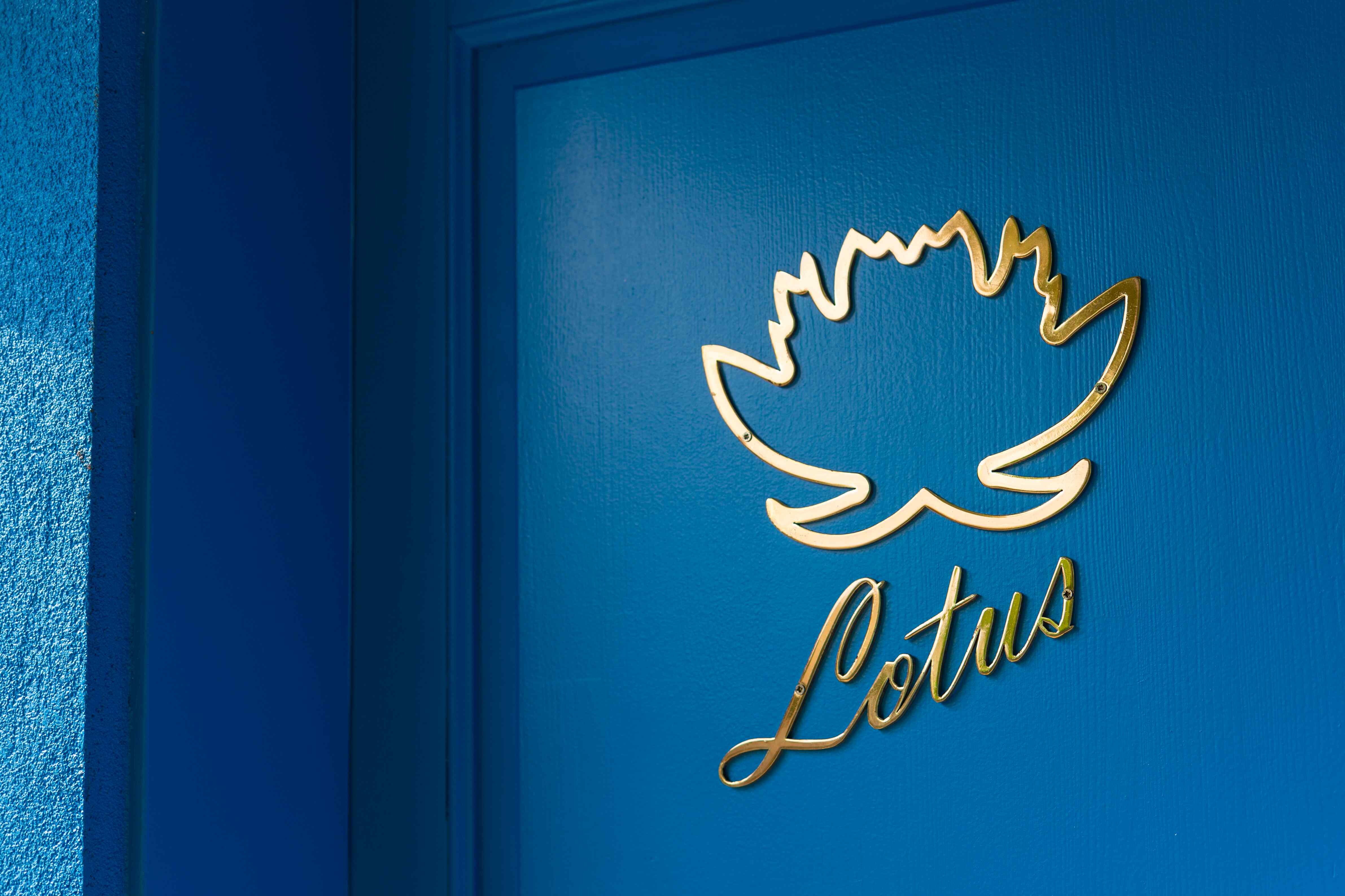 Özel Havuzlu Signature Suite (Lotus)