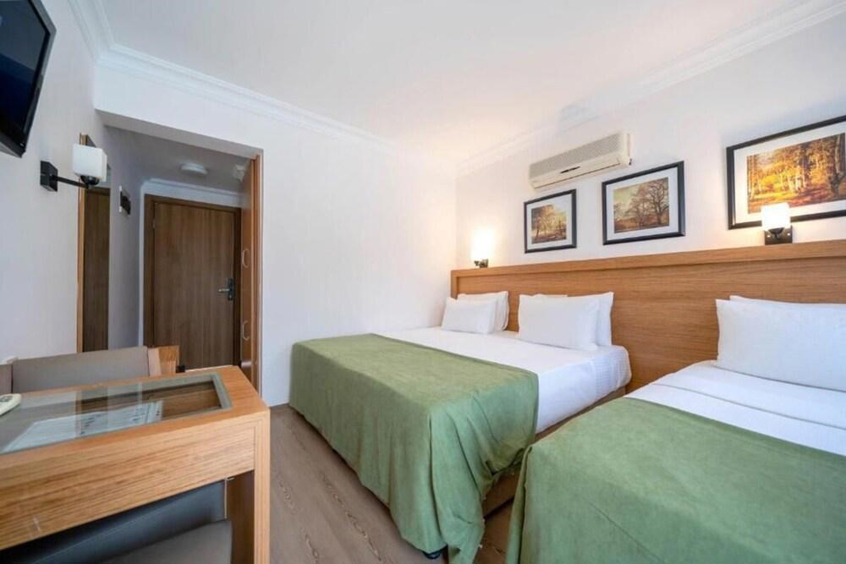 Standart Oda (3 Kişilik, Balkonlu)