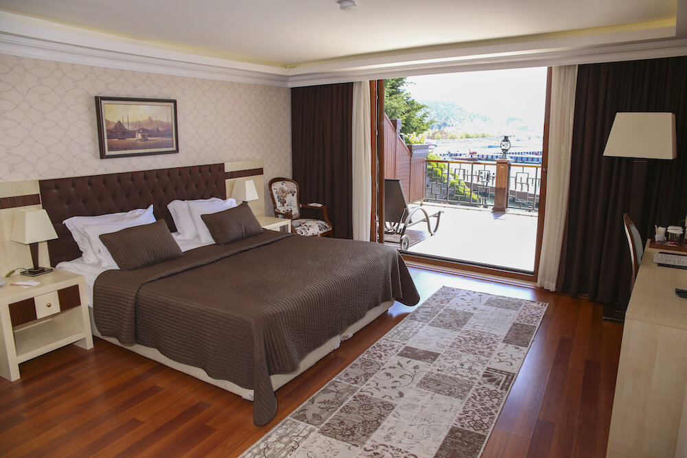 Phellos Suites Boutique Hotel