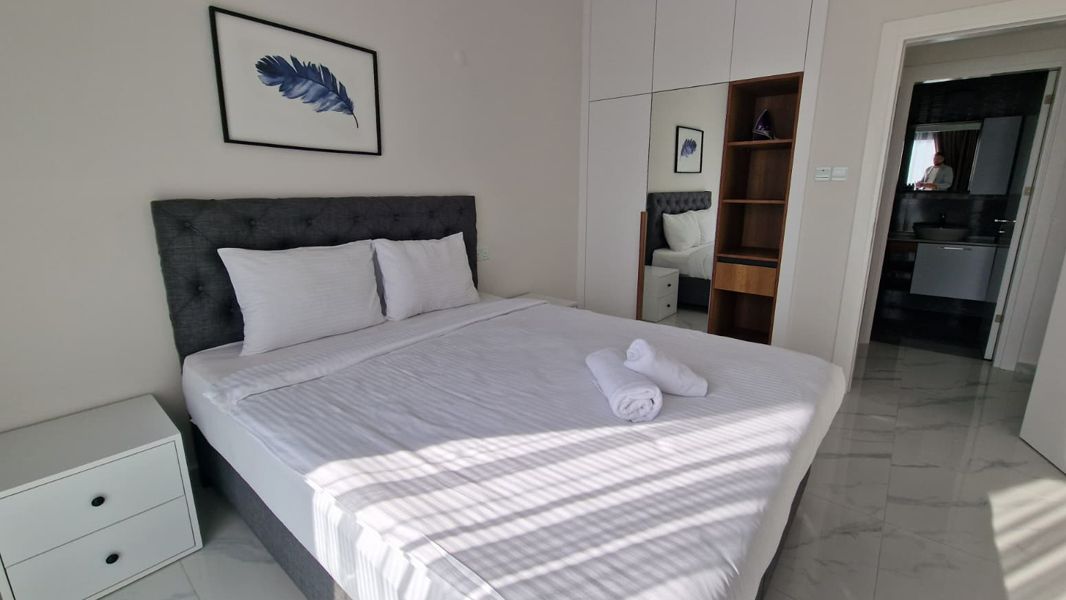 1+1 Havuz Manzaralı Daire