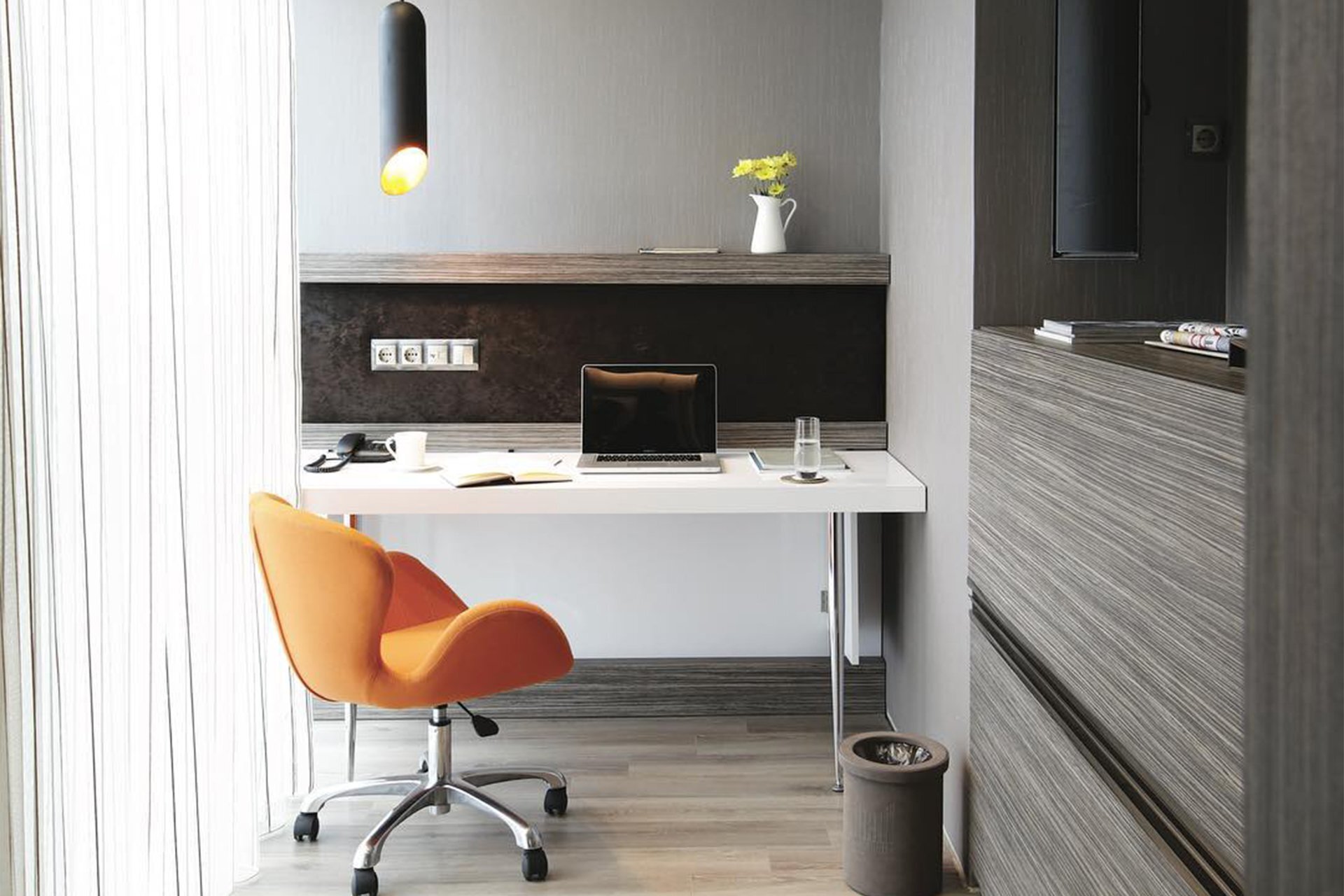Modernity Hotel