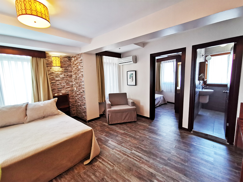Family Deluxe Suite Room
