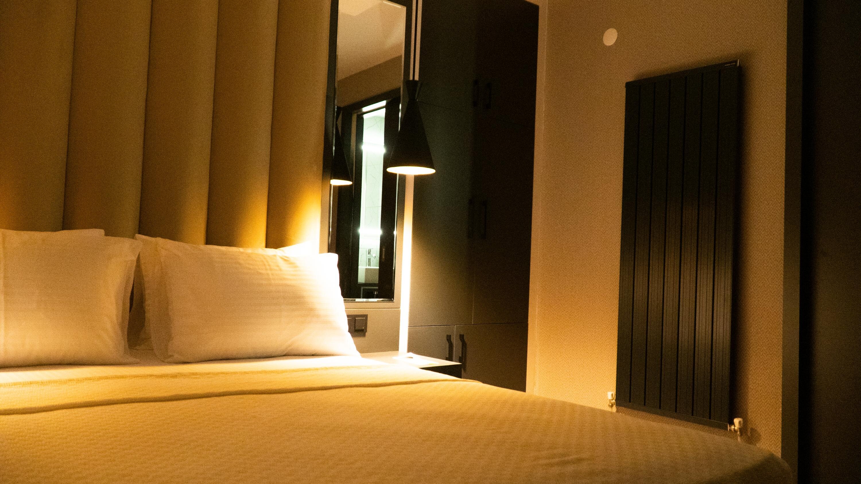 Bloom Suite · 11