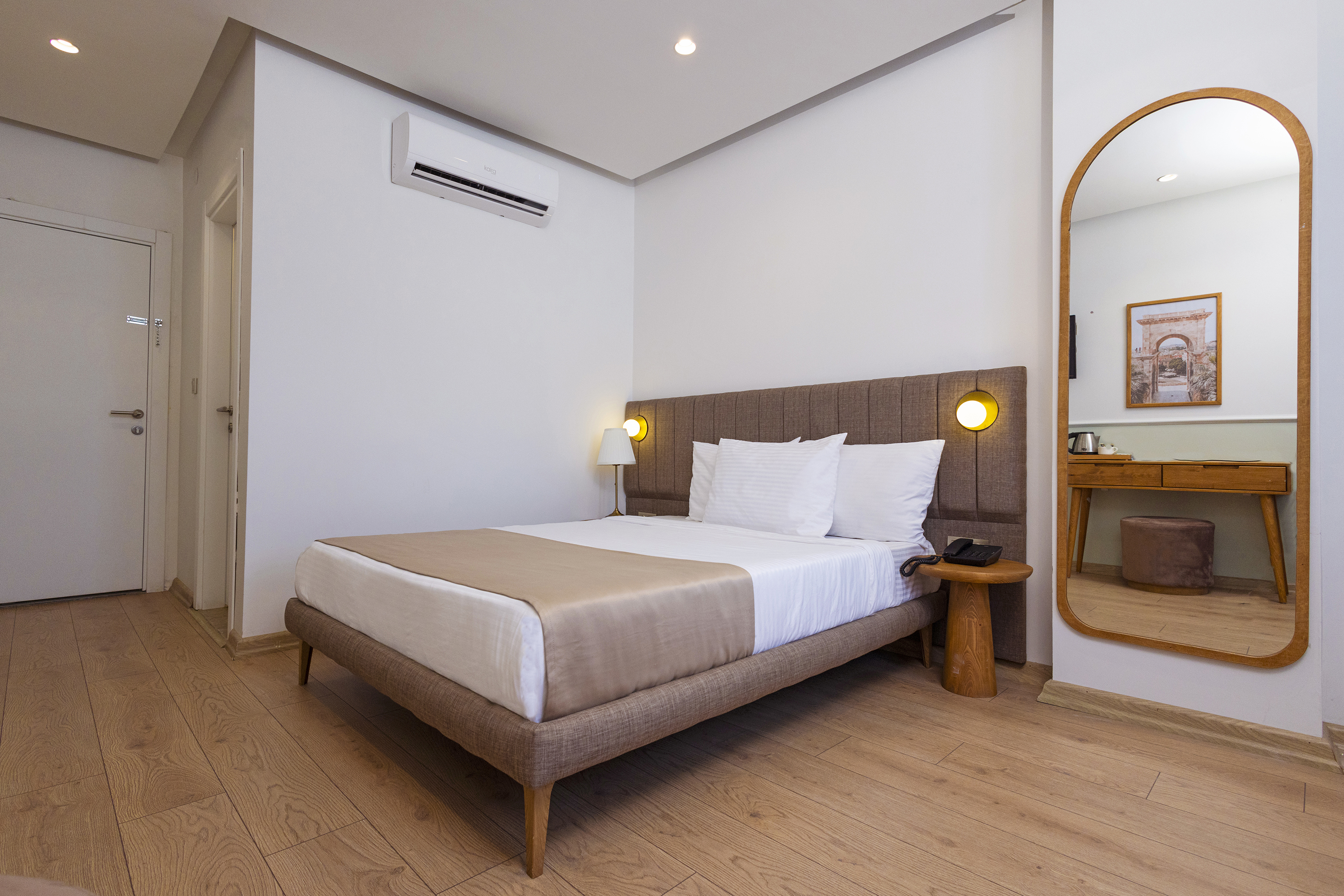 Meshk Airport Hotel