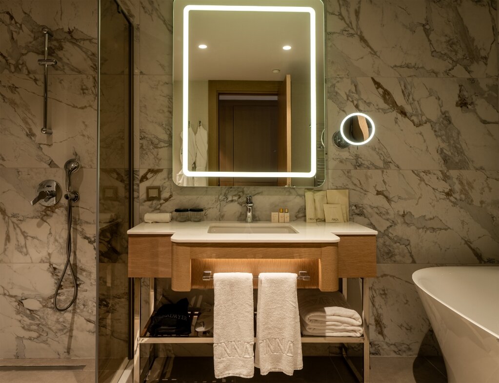 Executive Family Suite