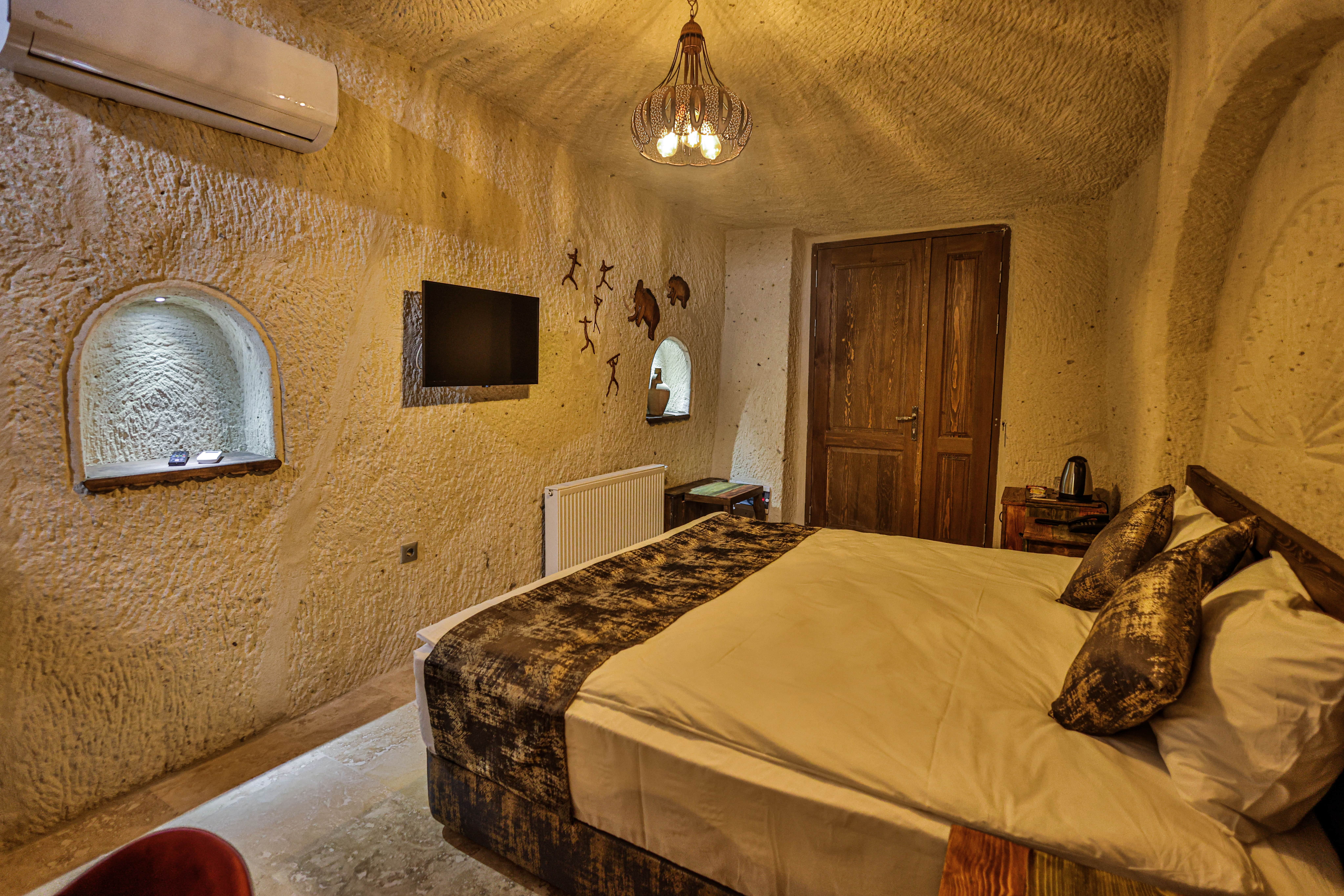 CaveAdocia Stone&Cave Hotel Oda 11