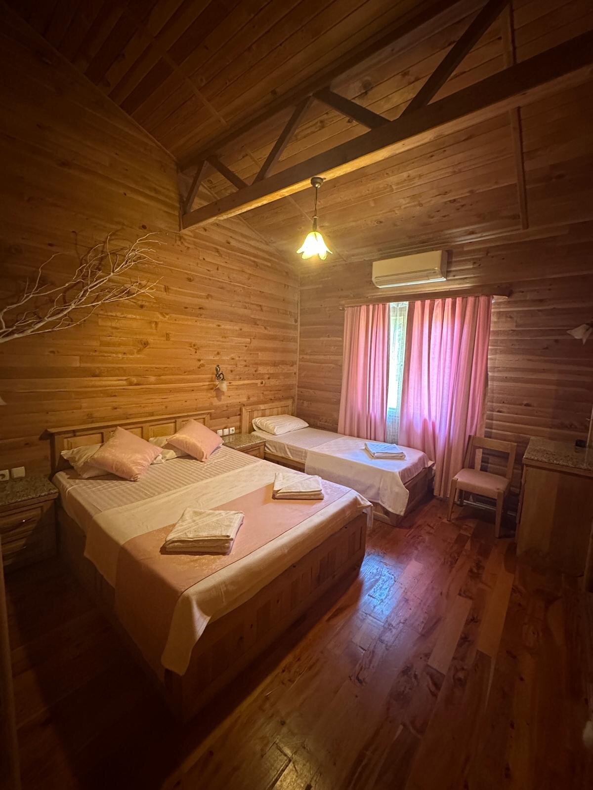 Standart Oda, Bahçe Manzaralı (3 Kişilik)
