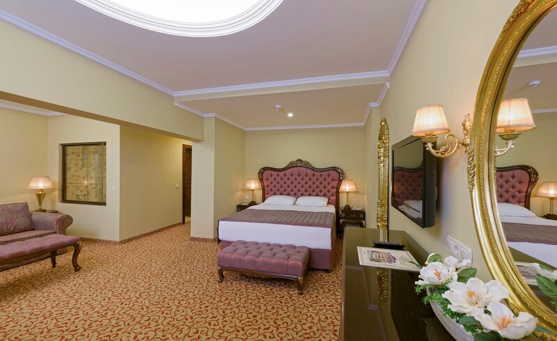 Suite Room
