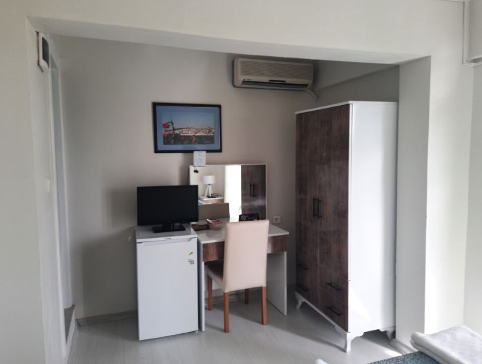 Standart Kısmi Deniz Manzaralı İki Kişilik