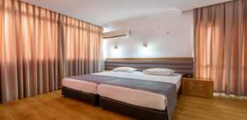 Sealine Suite Hotel