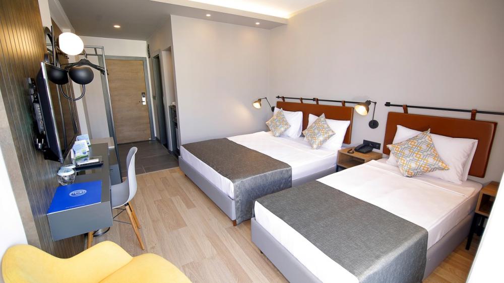 Ramira Joy Hotel