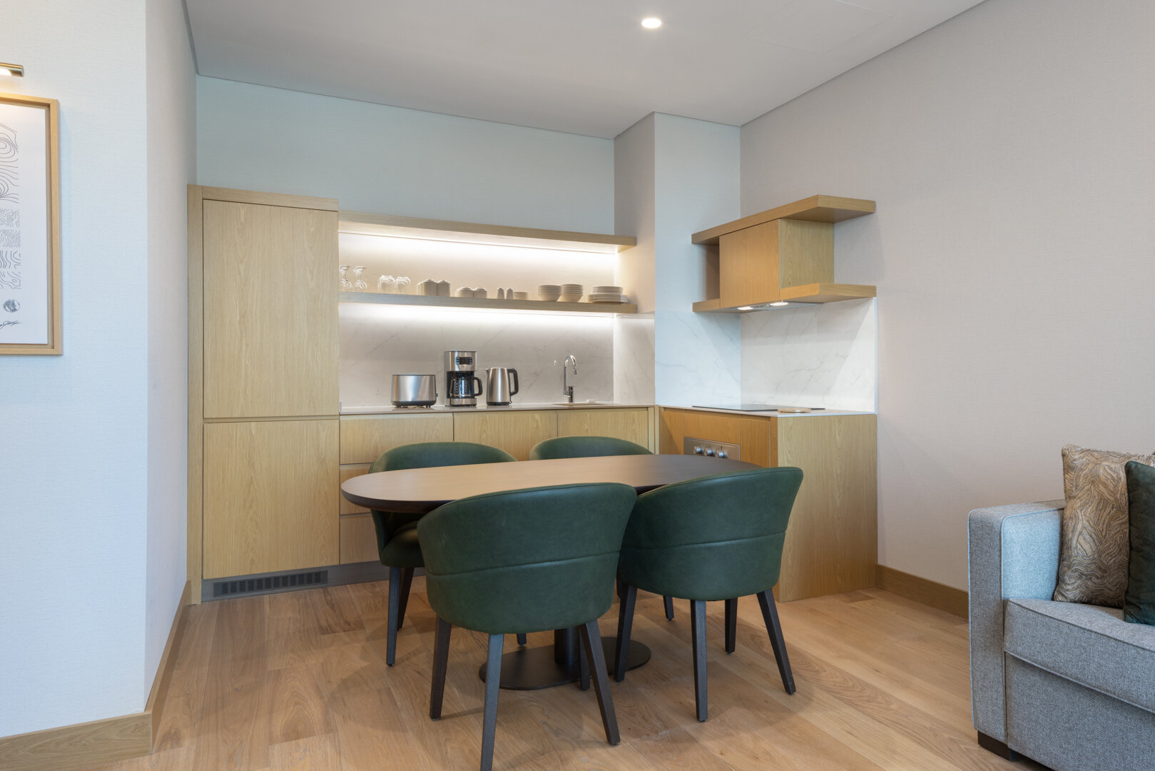 Two Bedroom Apartment with City View