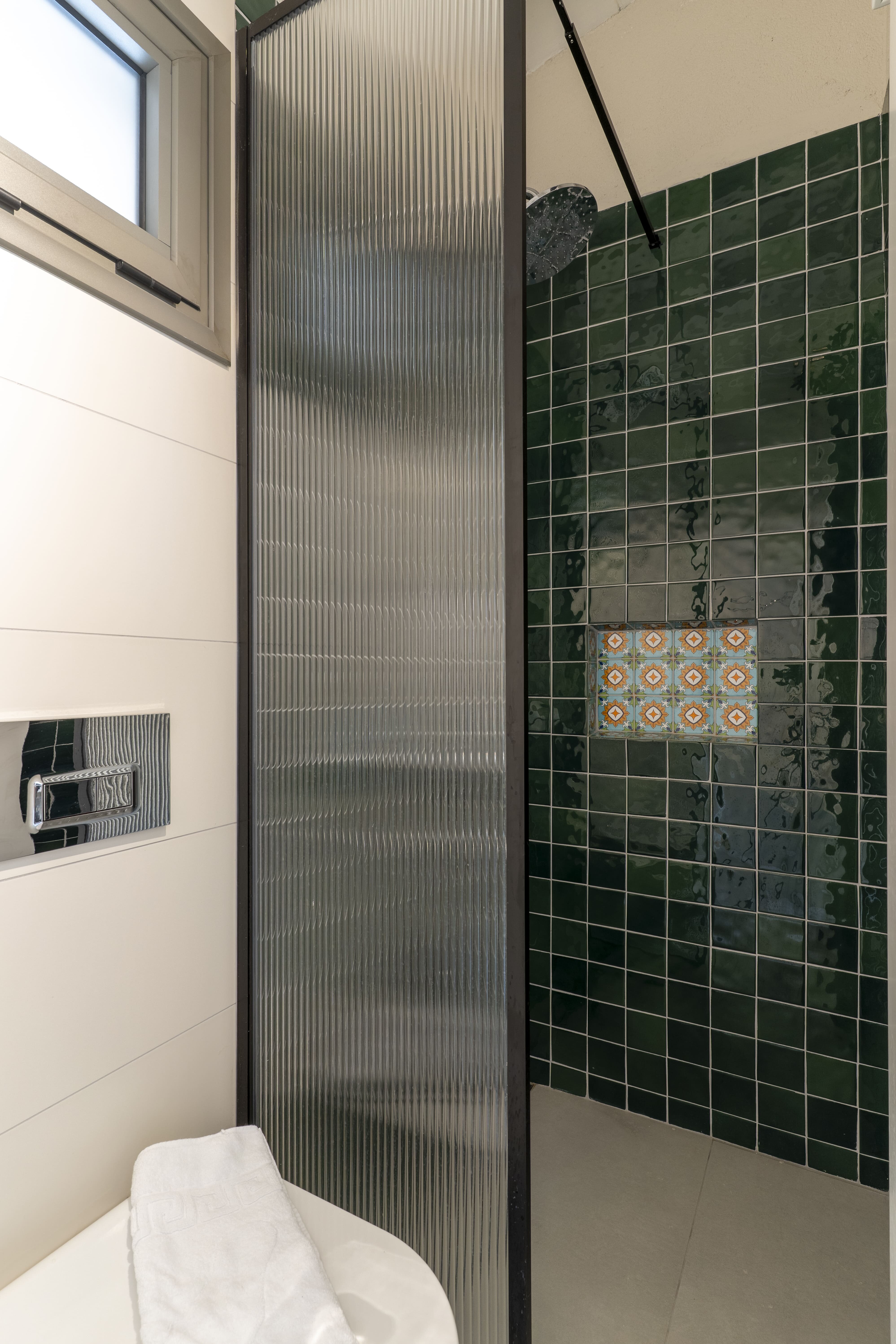 Naro Suites 3