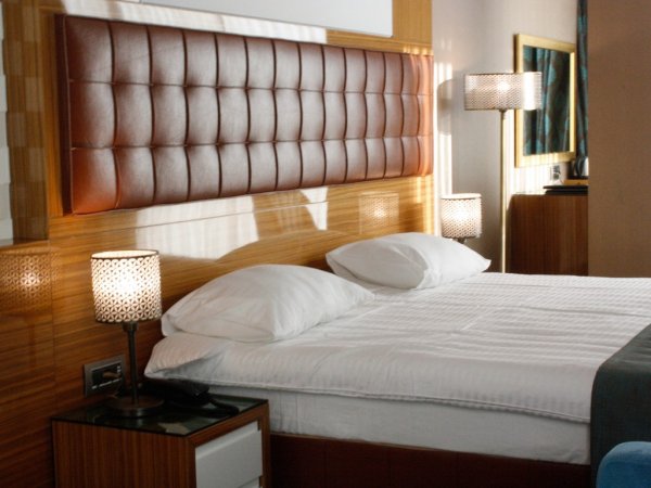 Ataşehir Palace Hotel